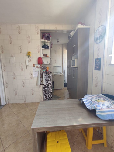 Imagem 13 de 21 de Apartamento À Venda Na Rua Tietê, Bangu, Rio De Janeiro - Rj - Liv-13895