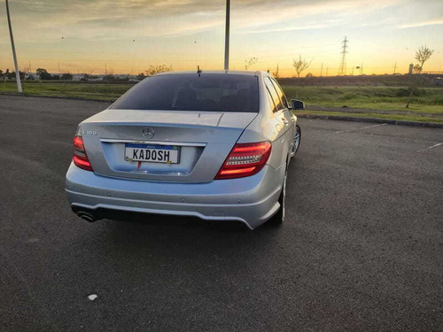 Imagem 10 de 15 de Mercedes-benz C180 1.6 T Cgi Sport 2013