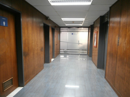 Oficina En Venta ~ 743 M2 - El Rosal