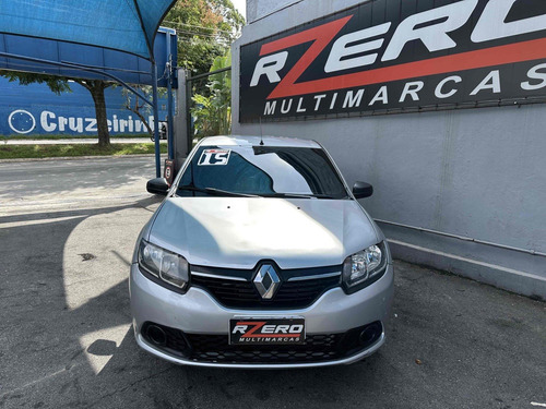 Renault Sandero 1.0 AUTHENTIQUE 16V FLEX 4P MANUAL