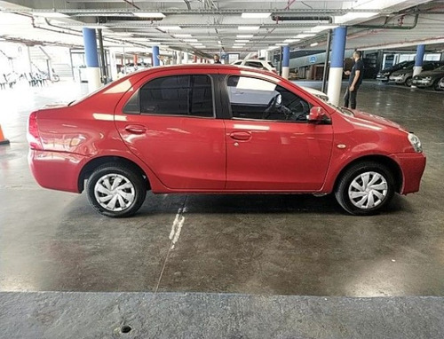 Toyota Etios Xs Mt6 2016