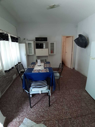 Imagen 3 de 14 de Vendo Casa Con Departamentos Gas Natural A 2 Cuadras Del Mar
