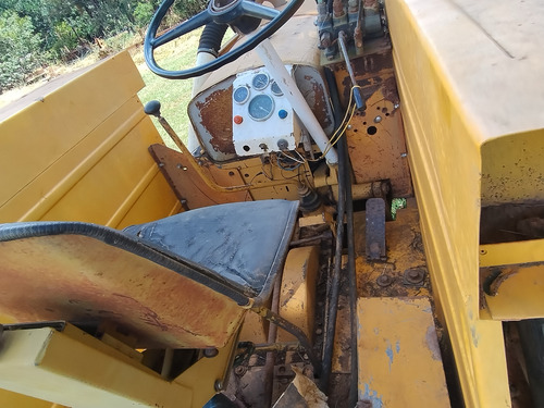 Trator Agrícola Cbt