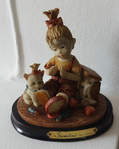 Figura Decorativa Santini Niña Con Gato 