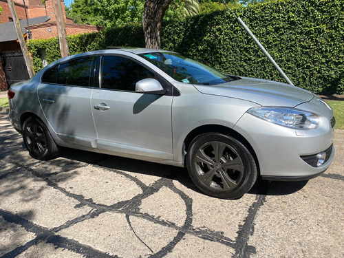 Renault Fluence 2.0 Sport T 180cv