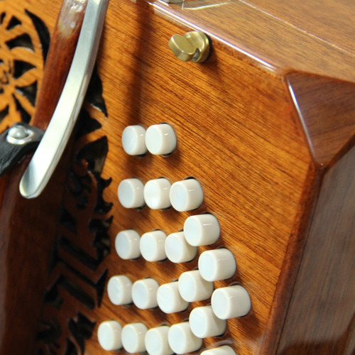 Imagem 3 de 7 de Bandoneon D'quandt - 142 Tons - Instrumento Novo