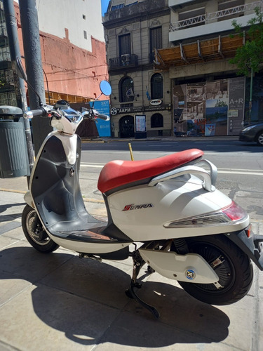 Imagen 9 de 18 de Motos Electricas Sunra Usadas Premium C/garantia/m