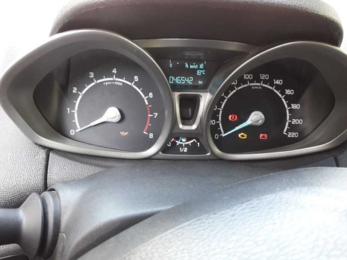 Ford Escort Titanium 1.6