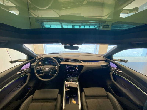 Audi E-tron Sportback Perfomace Black