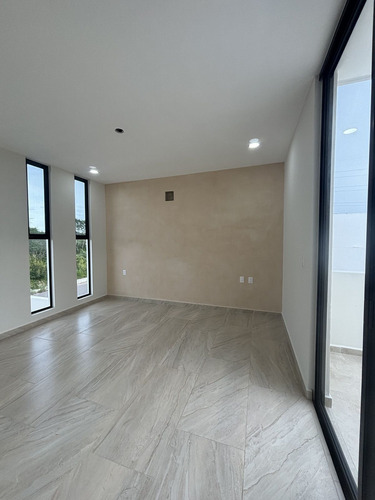 Moderna Casa De 3 Recámaras En Real Montejo Entrega En 6 Meses