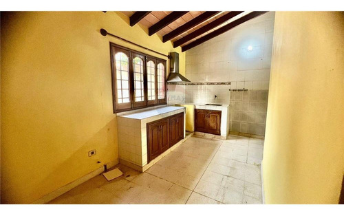 Casa - Alquiler - Paraguay Central San Lorenzo