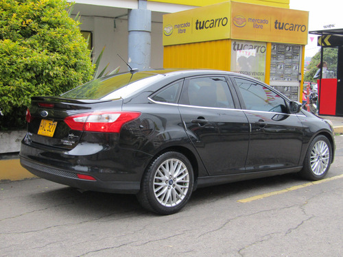 Ford Focus 2.0 Titanium At