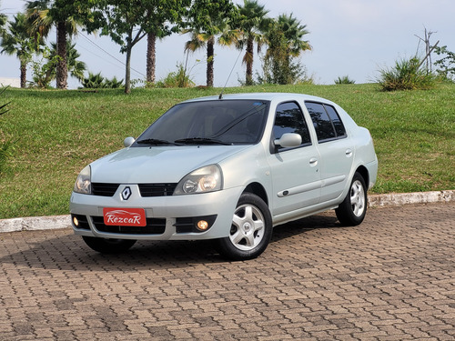 Clio Sedan Privilége 1.6 16v (flex)