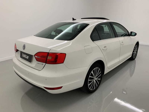 Imagem 6 de 15 de Volkswagen Jetta 2.0t 2013