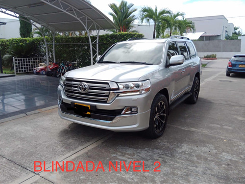 Toyota Land Cruiser 4.5 Imperial Fl Lc200 Diésel