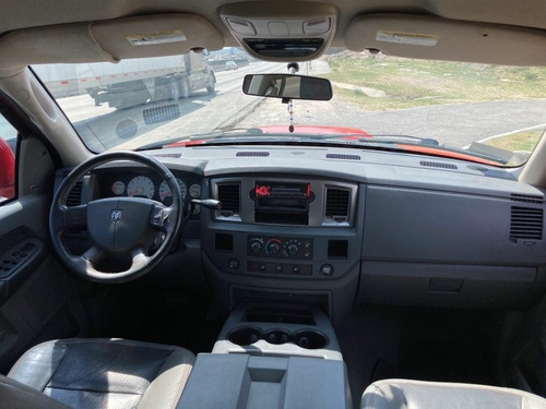 Imagen 13 de 15 de Dodge Ram Sport Hemi 5.7