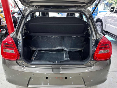 Imagen 11 de 13 de Suzuki Swift .