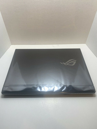 Imagen 2 de 3 de Asus Zephyrus Gaming Laptop Gx701gv-pb74 17.3