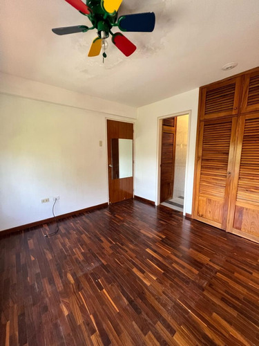 Anexo / Casa En Alquiler, Prados Del Este, Remodelado Y Amplio