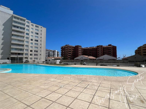 Departamento En Venta De 2 Dorm. En La Serena