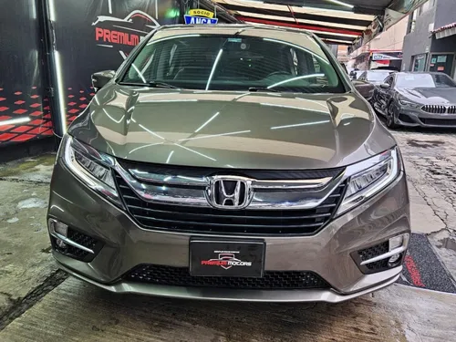 Honda Odyssey 5p Touring V6/3.5 Aut