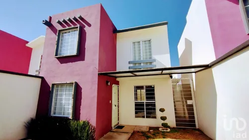 Venta Casa 2 Ambientes Paseos De Chavarría