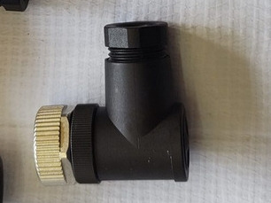 Pepperl+fuchs V1-w-pg9 Conector M12 Hembra 4 Pines, 1 Pieza