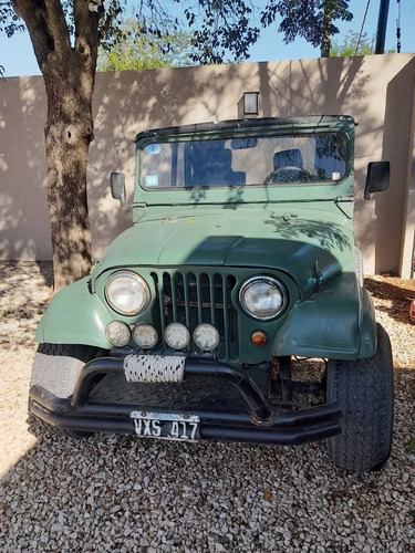 Imagen 1 de 8 de Jeep Ika Jeep 221 Jeep