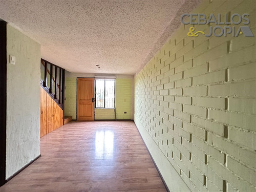 Casa En Venta De 3 Dorm. En Quilpué