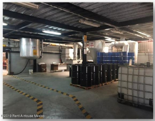 Imagen 2 de 12 de Nave Industrial En Venta En Lerma Ct211704