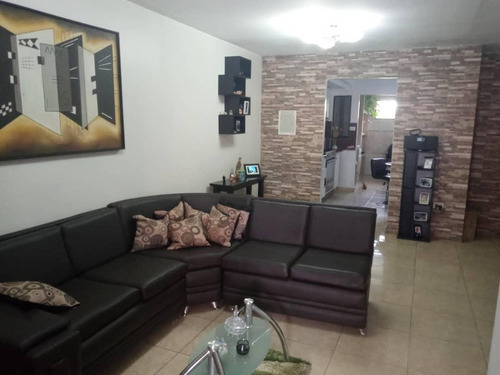 Imagen 2 de 12 de Townhouse En Res. Manantial Dorado, Foth-224
