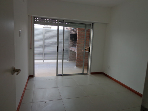 Imagen 6 de 10 de Apto Nuevo 2 Dorm!! Patio Parrillero Exclusivo! Opción Garaje! Con Renta!