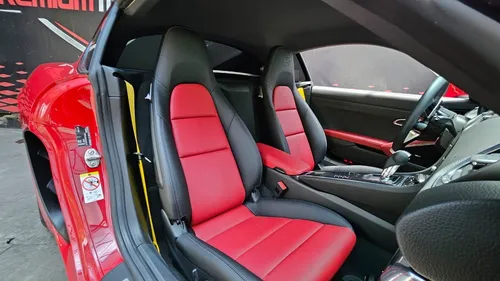 Porsche 718 Cayman 2024
