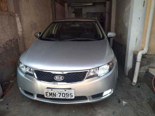 Imagem 6 de 9 de Kia Cerato 2010 1.6 Sx Aut. 4p