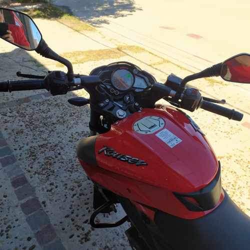 Imagen 8 de 12 de Bajaj Rouser Ns200