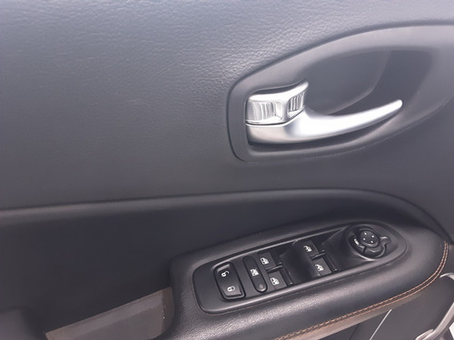 Imagen 24 de 25 de Jeep Compass Limited 2018