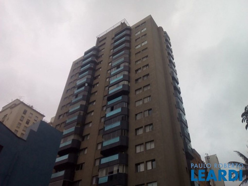 Imagem 10 de 15 de Apartamento - Campo Belo - Sp - 559313