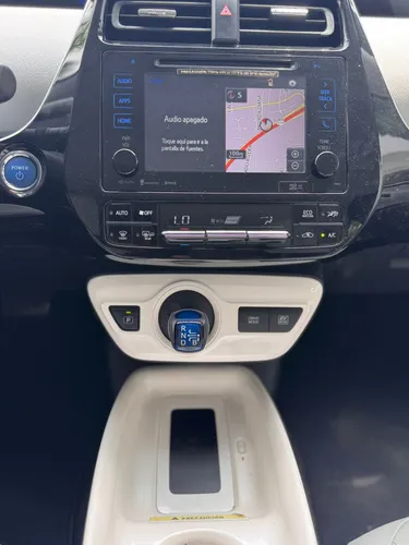 Toyota Prius 1.8 Premium Cvt