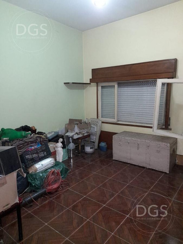Imagen 4 de 30 de Venta En Block - 2 Viviendas Y 3 Locales Comerciales. -