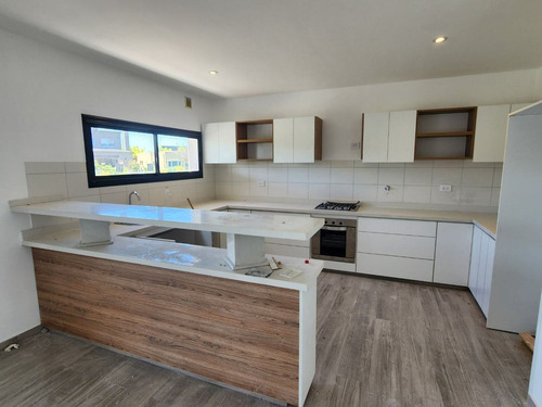 Casa 5 Ambientes En Venta Barrio San Pablo Pilar