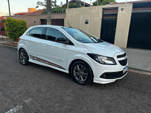 Chevrolet Onix 1.4 Effect 5p
