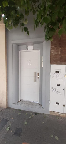 Imagen 1 de 11 de Depto Tipo Casa Muy Amplio