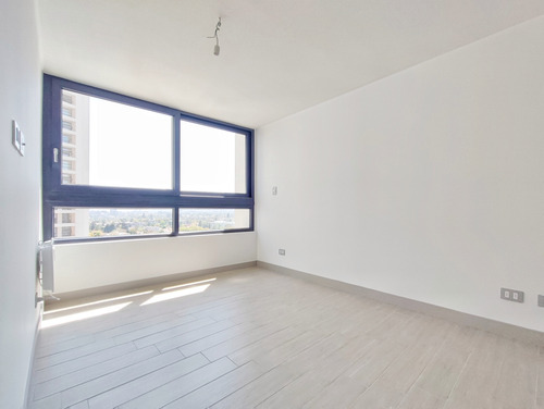 Edificio Av. Irarrázaval (1 Est. 1 Bod.) Vista Poniente Pi
