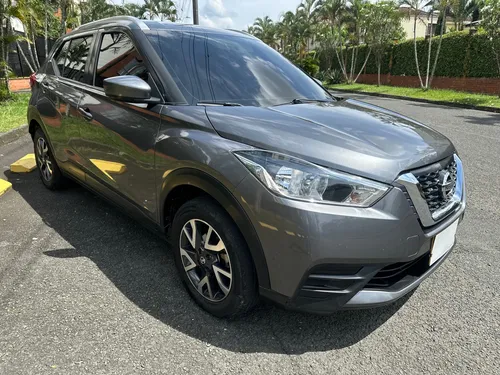 Nissan Kicks 1.6 Sense