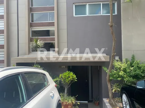 Casa En Venta En Bosque Real