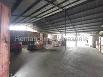 Comprar Daniela Linarez Alquila Locales Comerciales De 1.108m2 En La Zona Indsutrial I De Barquisimeto Facil Acceso Alto Trafico Vehicular Posee Oficinas Y Baños Y Todos Los Servicios Basicos                 