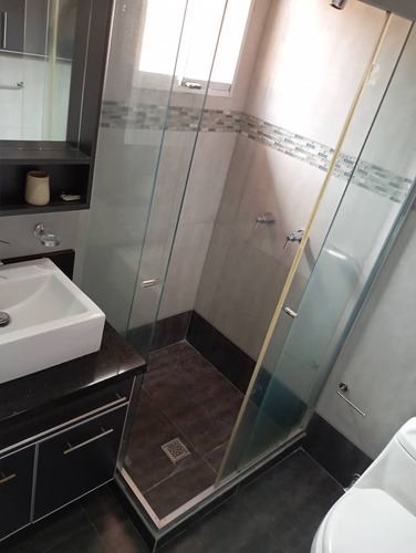 Imagen 12 de 19 de Yackeline Tovar 04145831984 Vende Lujoso Townhouse Código 144674 Urbanización Valle Real, San Diego.
