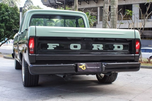 1986 Ford F100 V8
