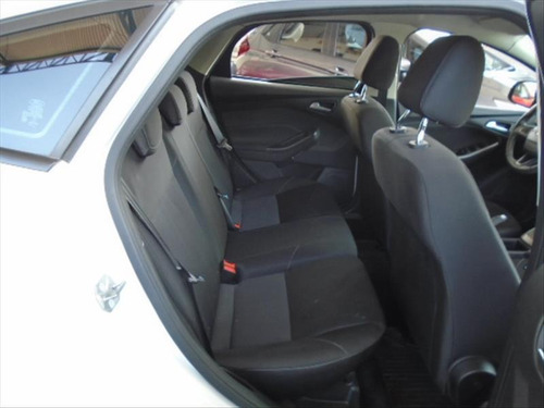 Ford Focus 1.6 Se 16v