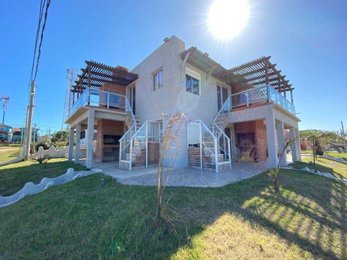 Complejo 8 Cabañas En Venta Punta Del Diablo